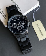 Heritage-Inspired Classic Analog Timepiece Watch
