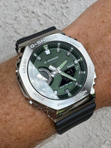 Premium Classic Watch With Slim Case Design