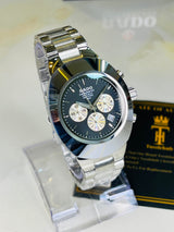 Chronometer Watch With Vintage-Inspired Design
