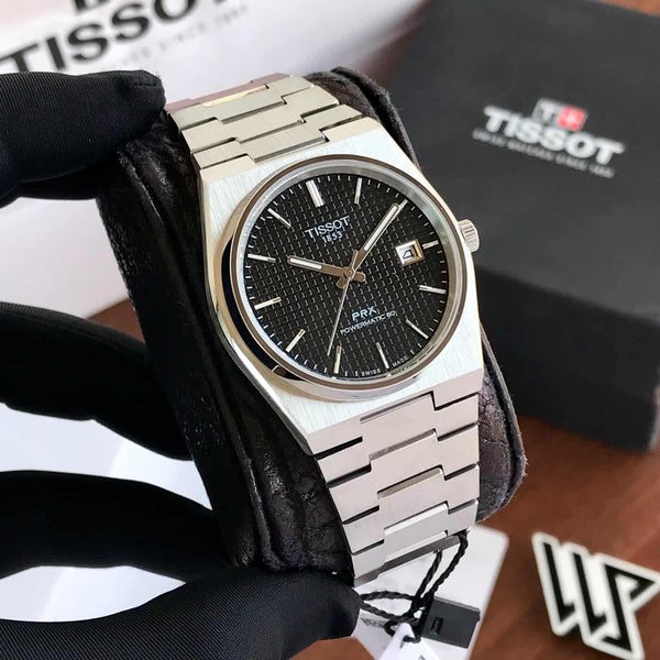 Formal Collection Watch With Subtle Detailing