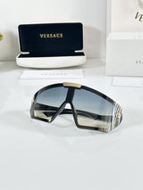 Signature Edition Classic Frame Sunglasses