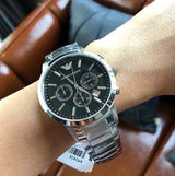 Heritage-Inspired Classic Analog Timepiece Watch