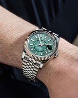 Elegant Steel Sky Dweller Watch With Winding