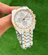Everyday Wear Couturier Chronograph Watch With Classic Appeal
