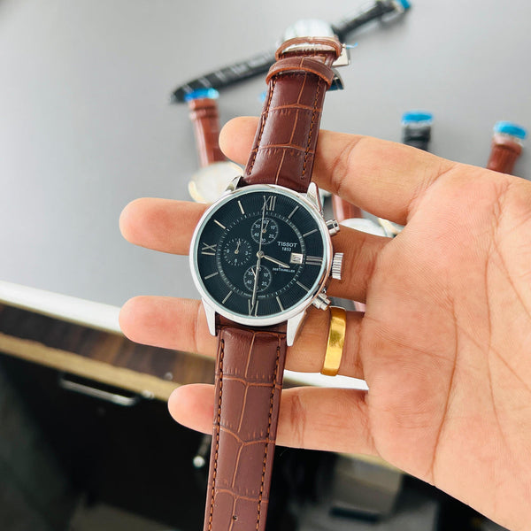 Everyday Wear Chemin Watch With Classic Appeal