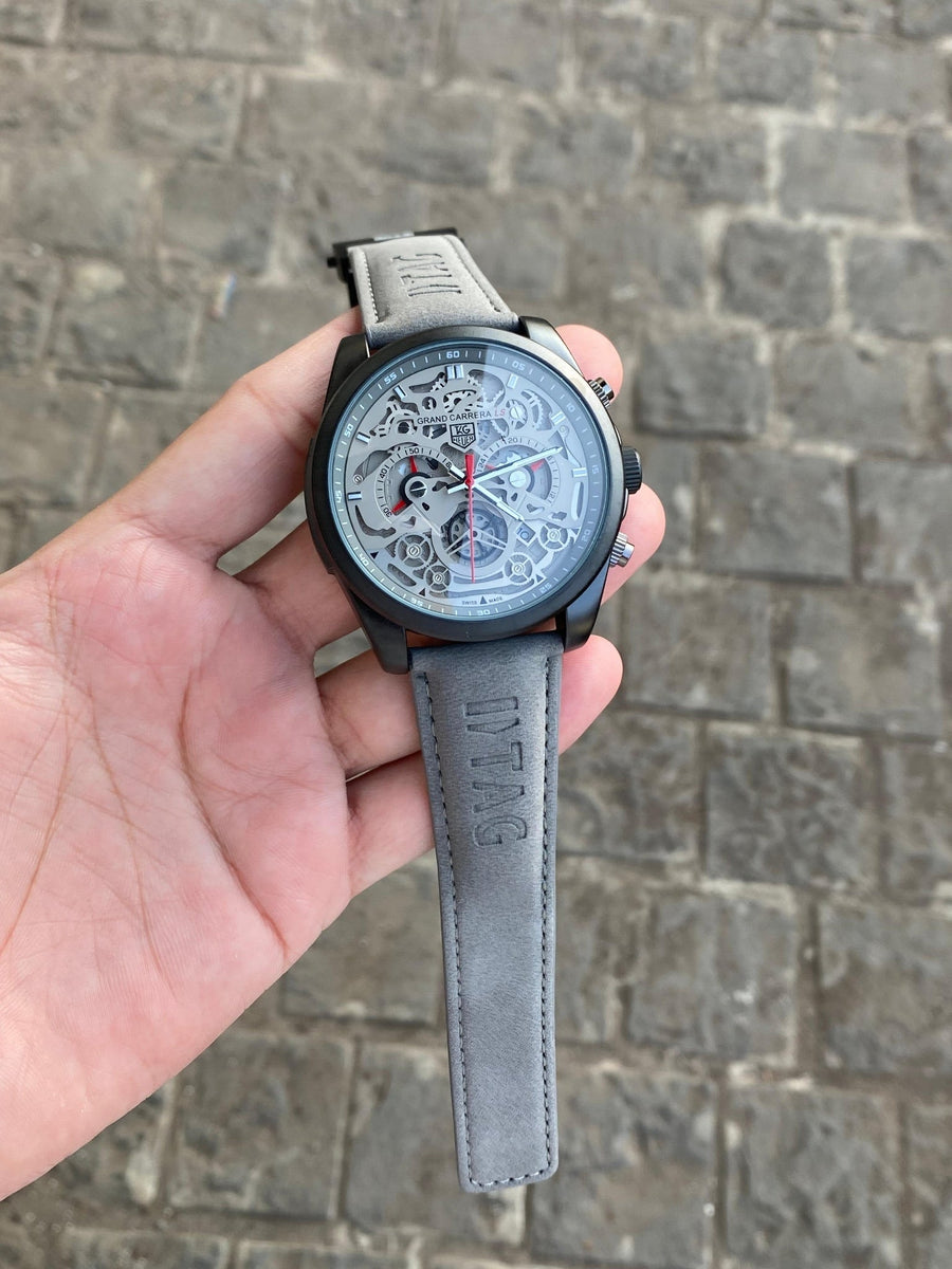 Elegant Ta_g Heuer Cr7 watch   For Men
