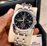 Everyday Wear Couturier Chronograph Watch With Classic Appeal