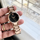Heritage-Inspired Watch With Refined Style