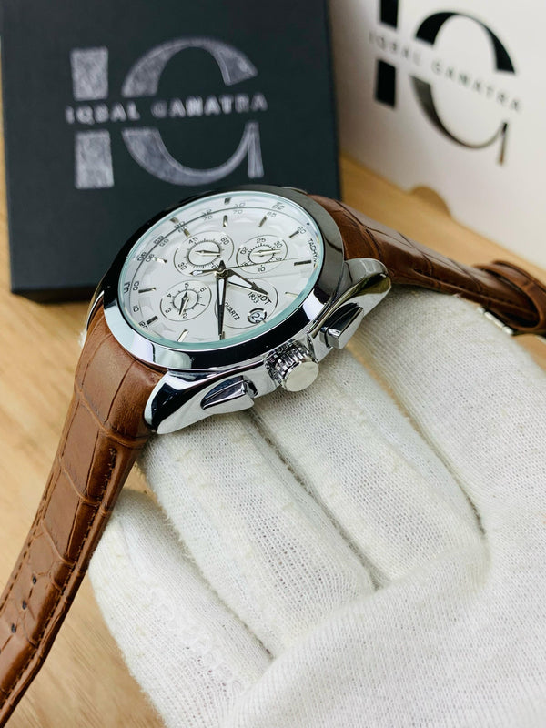 Everyday Wear Couturier Watch With Classic Appeal