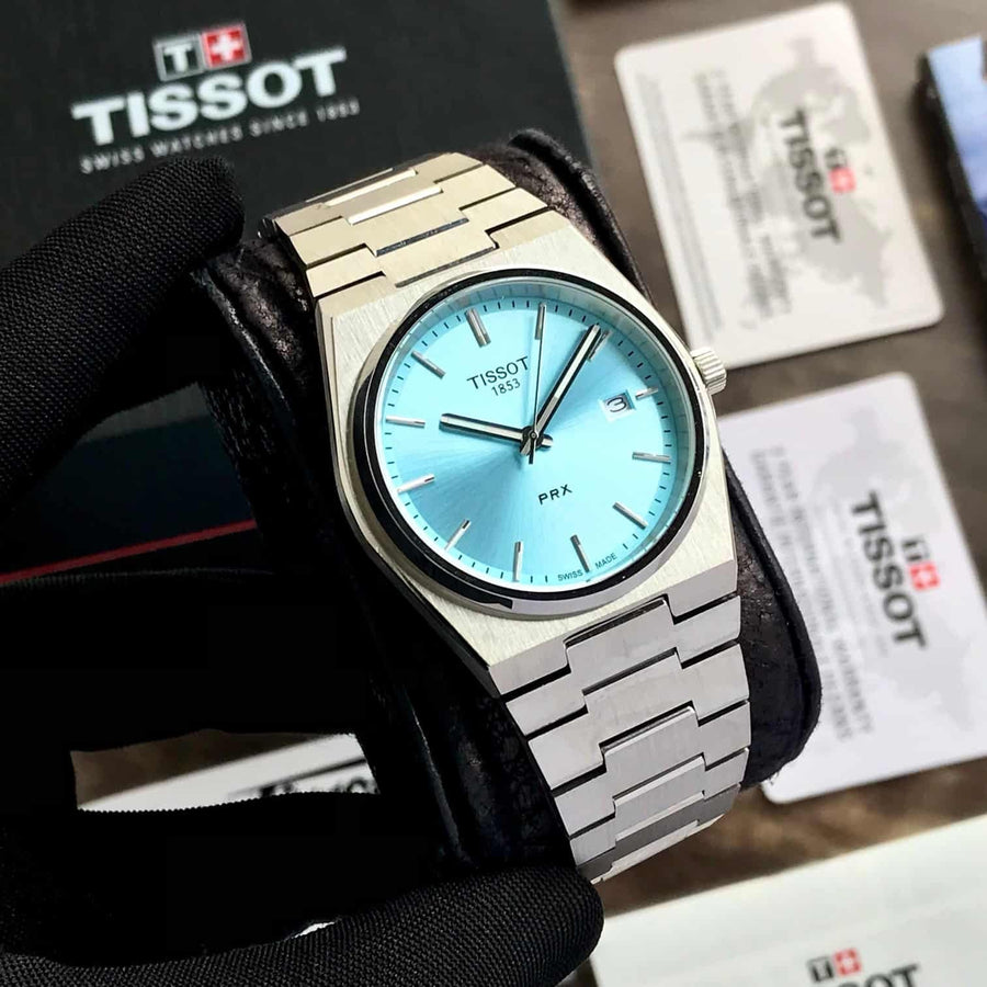 Formal Collection Watch With Subtle Detailing