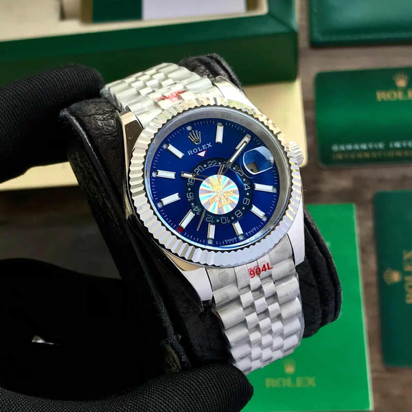 Elegant Steel Sky Dweller Watch With Winding