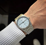 Formal Collection Watch With Subtle Detailing